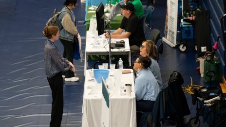 Новите молби за помощи при безработица в САЩ се увеличават 