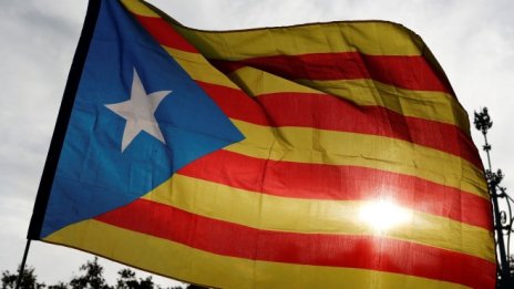 Карлес Пучдемон отложи обявяването на независимостта на Каталуния*