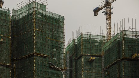 Fitch: Китай няма да излезе от имотната си криза и през 2025 г. 