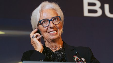 Лагард: Паричната политика не може да реши проблемите с дълга