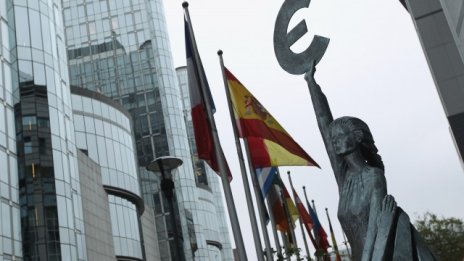 Отчаяната борба на еврозоната за растеж 