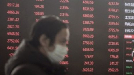 Индексите в Индия оглавиха спадовете на борсите в Азия