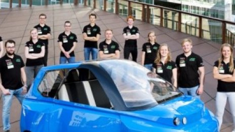 Холандци направиха електромобил от лен и захар