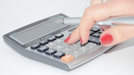 Колко ще струва на данъкоплатците оздравяването на общини?