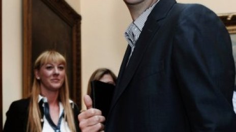 Гръцката крайна левица протяга ръка към Европа