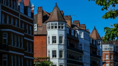 Наемите на луксозни имоти в Лондон падат с над 8% през септември