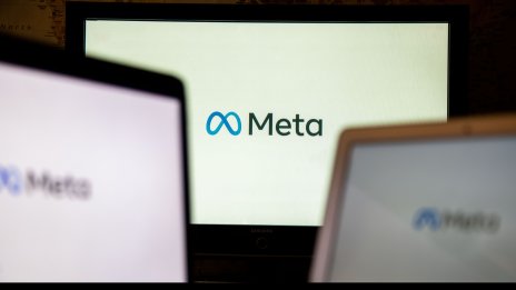 Добрият отчет на Meta я кара да сложи розовите очила за новото тримесечие