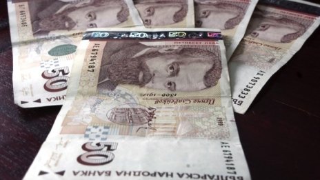 Средната заплата в София вече надхвърля 2 хил. лв.