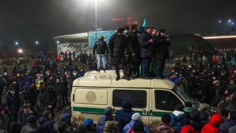 Артьом Данков: След кризата Казахстан ще е по-дълбоко интегриран с Русия