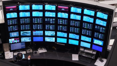 Оптимизмът на Wall Street осигури най-силната седмица за Nasdaq от ноември насам