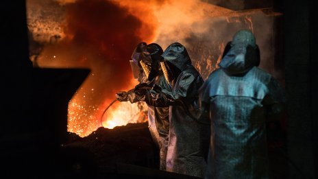 ЕС има план за справяне със заплахите в лицето на САЩ и Китай, но трябва да побърза