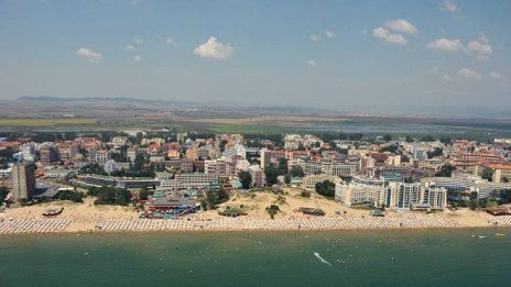 Загубата на Слънчев бряг АД нараства повече от два пъти през първото тримесечие