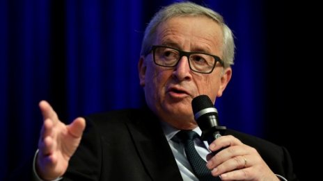 Юнкер: Английският език губи влиянието си в Европа