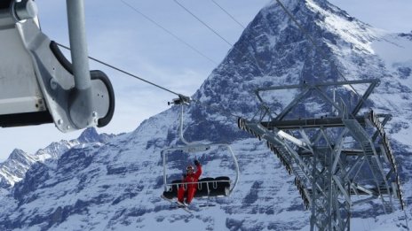 Новите възможности, които откриват все по-голямата популярност на ските в Китай