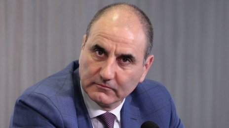 Оставката на Цветанов - морален акт или политически фалш