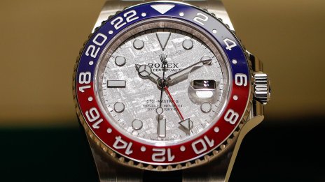 Луксозни часовници за над 1,3 млрд. долара са обявени за изчезнали