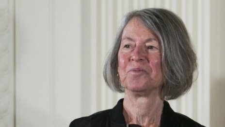 Американската поетеса Луиз Глюк спечели Нобеловата награда за литература
