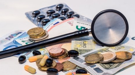 НЗОК дължи милиони на аптеките за реимбурсирани медикаменти