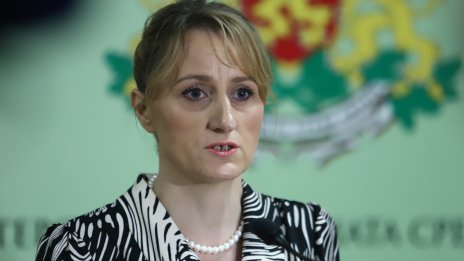 Екоминистърът: Устойчивото развитие минава през позеленяване и декарбонизация