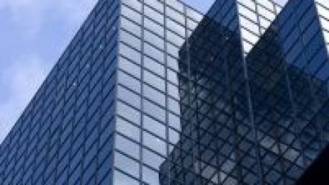 Бивш кандидат за Mall of Sofia ликвидира фонд след загуби от инвестиции в ЦИЕ