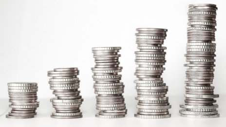 КНСБ поиска по-високи обезщетения за отглеждане на дете и за безработица