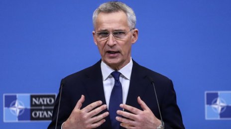 Столтенберг изключва възможността Украйна да се откаже от територии в замяна на мир