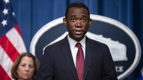 САЩ ще наложат санкции на над 500 цели в пакет срещу Русия