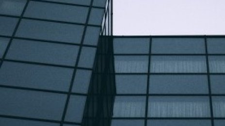 Почти половината сделки с бизнес имоти у нас през първото полугодие са за търговски площи