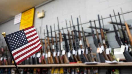 Камарата на представителите възстанови забрана за полуавтоматичните оръжия