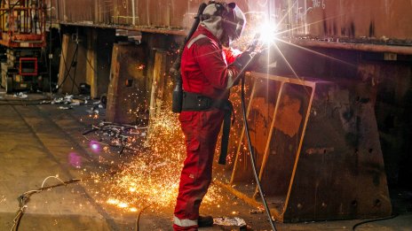 Британската икономика неочаквано се е свила в началото на четвъртото тримесечие