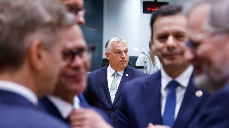 Орбан залага на жилищни субсидии, за да спре спада на популярността си