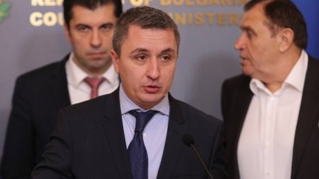 Ал. Николов: Енергиен преход ще има, но не трябва да е на непоносима цена