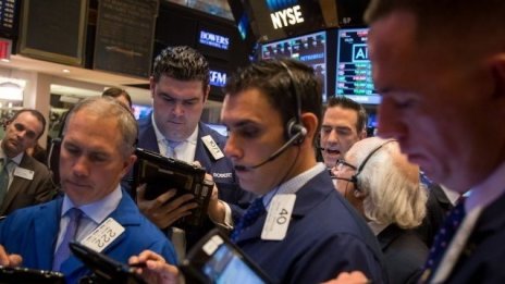 Поевтиняването на петрола подхранва оптимизма на Wall Street*