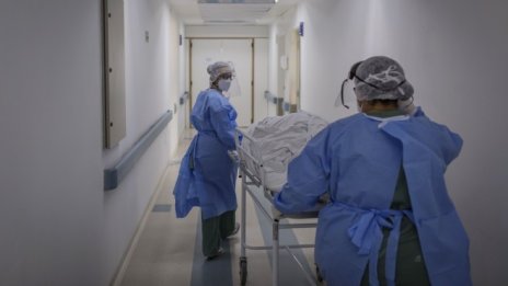 В САЩ се задава втора вълна от COVID-19