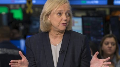 Възнаграждението на директора на HP спадна с 13% през 2015 г.