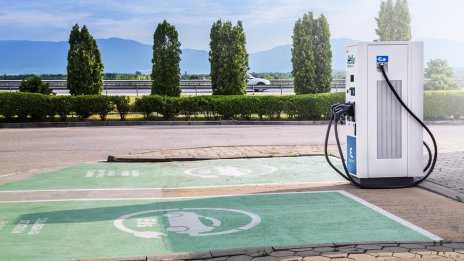 Зарядната мрежа на Eldrive предлага зелена енергия чрез гаранции за произход от ТОКИ