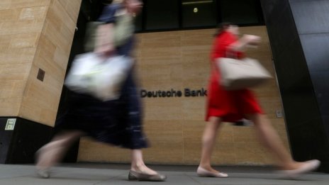Deutsche Bank и UBS са обсъждали възможност за европейско банково обединение