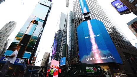 След успеха на SpaceX на борсата Tesla вече не е &bdquo;златното дете&ldquo; на Илон Мъск