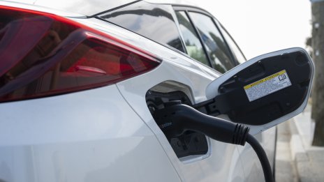 Канада се готви да приеме цел за пълна електрификация на новите коли до 2035 г.