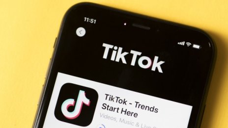 TikTok поиска съдия да блокира спирането на свалянията ѝ в САЩ