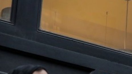 Богатството на основателя на WeWork се топи преди планираното IPO