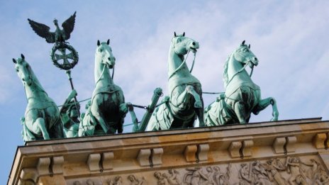 Германия плаща справедлива цена за европейската си интеграция