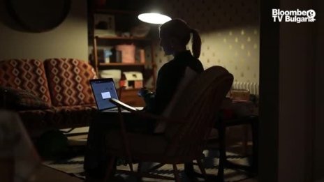 Хибридната работа успява да промени икономиката