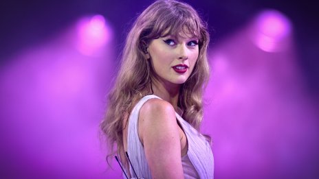 Тейлър Суифт детронира Риана и вече е най-богатата жена музикант в света