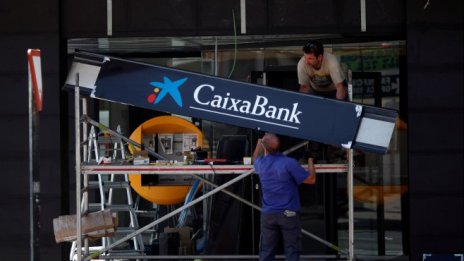 Испания: За първи път от 2008 г. безработни са под 4 млн. души