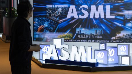 ASML: Търговското напрежение вреди на иновациите