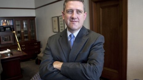 Джеймс Булард: Режимът на ниски лихви в САЩ вероятно ще продължи още 2-3 години