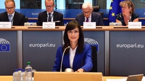 Мария Габриел: Този, който ме направи политик, е премиерът Бойко Борисов 