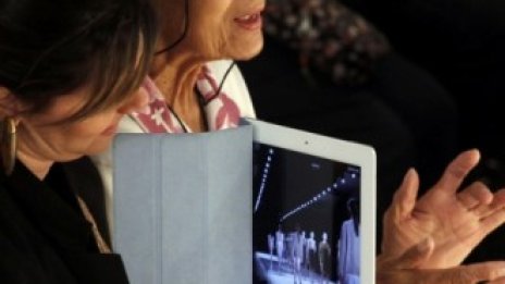 Apple няма да може да продава определени модели iPhone и iPad онлайн  