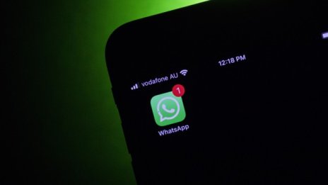 Facebook избегна забрана в ЕС да ползва данните на потребителите на WhatsApp
